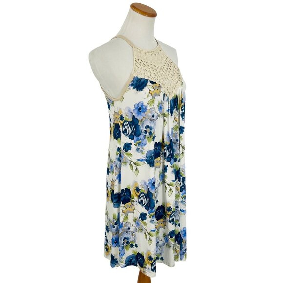 NWT Boutique Ditsy Floral & Lace Crochet Mini Dress - Picture 8 of 15